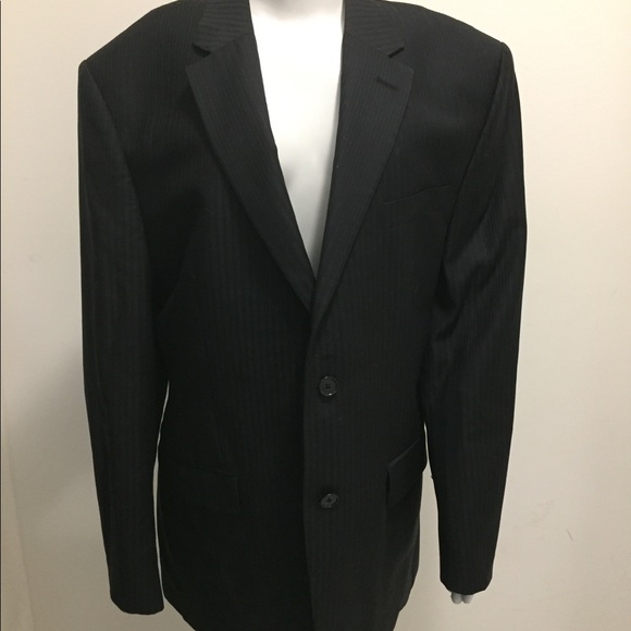 Dkny striped men's suit. - Picture 2 of 8